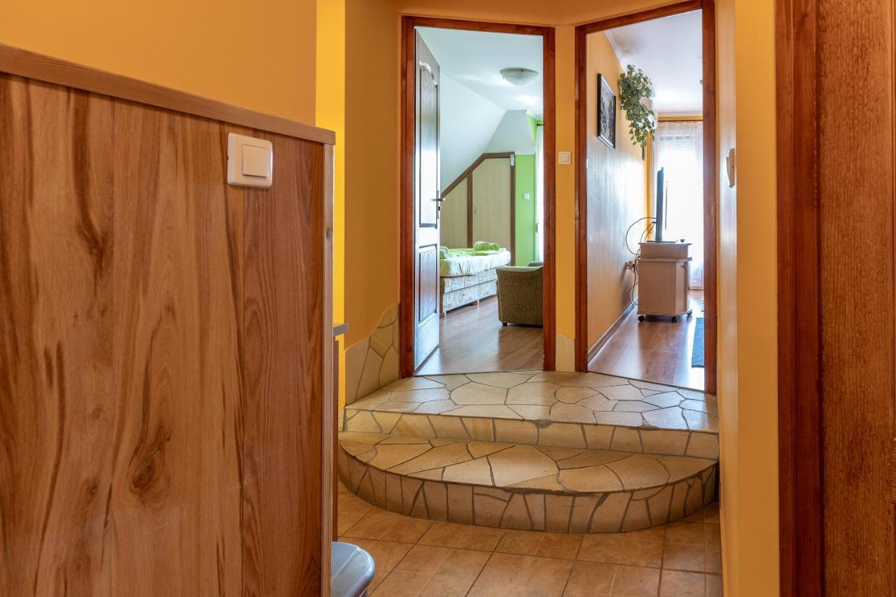Gal Apartmanhaz Harkány Exteriér fotografie