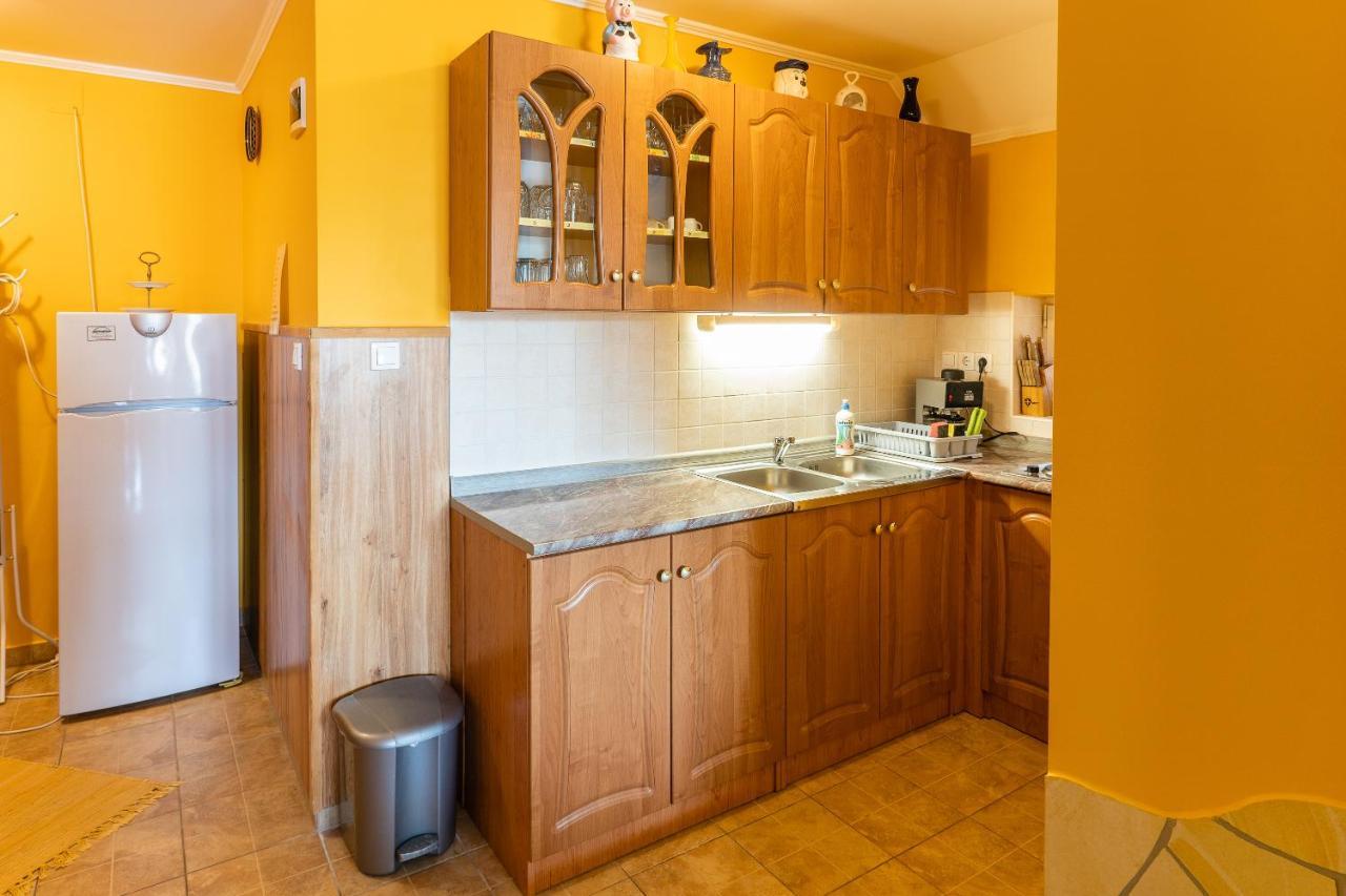 Gal Apartmanhaz Harkány Exteriér fotografie