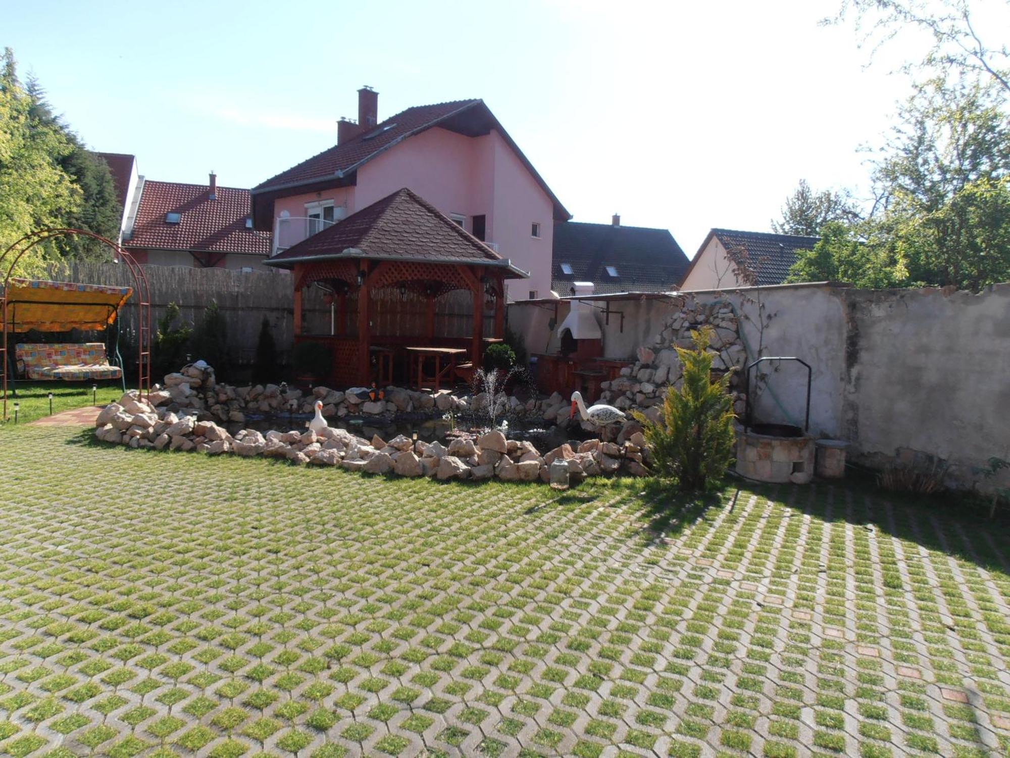 Gal Apartmanhaz Harkány Exteriér fotografie